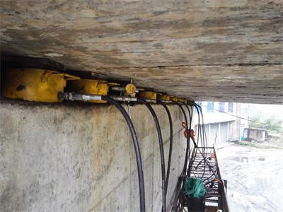 四川支座更換及調(diào)整